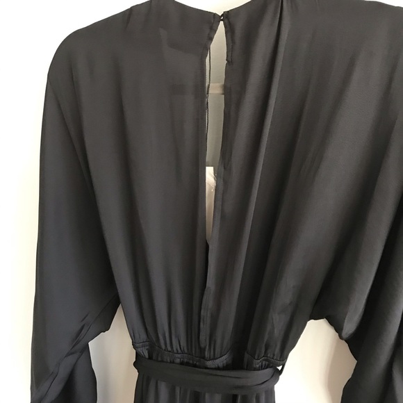 Last 1!! 5 ⭐️ 🆕/LATEST THING/ Chic Long Sleeve Jumpsuit - Picture 4 of 5